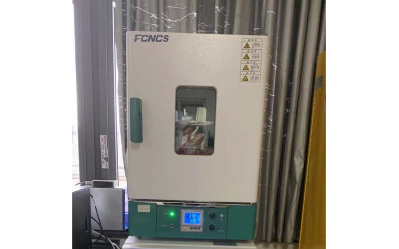 恒温培养箱